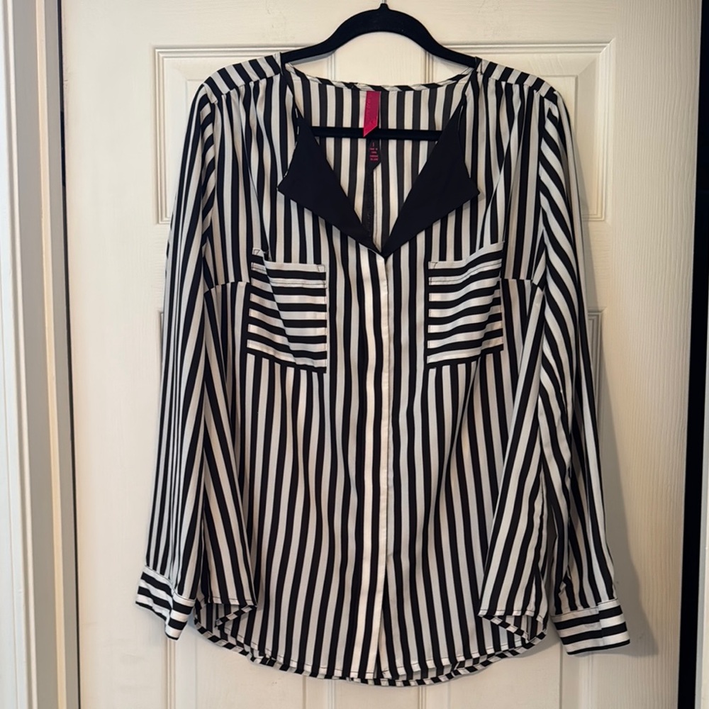 Pure Energy Black and White Striped Women's long or 3/4 sleeve Top with V neck